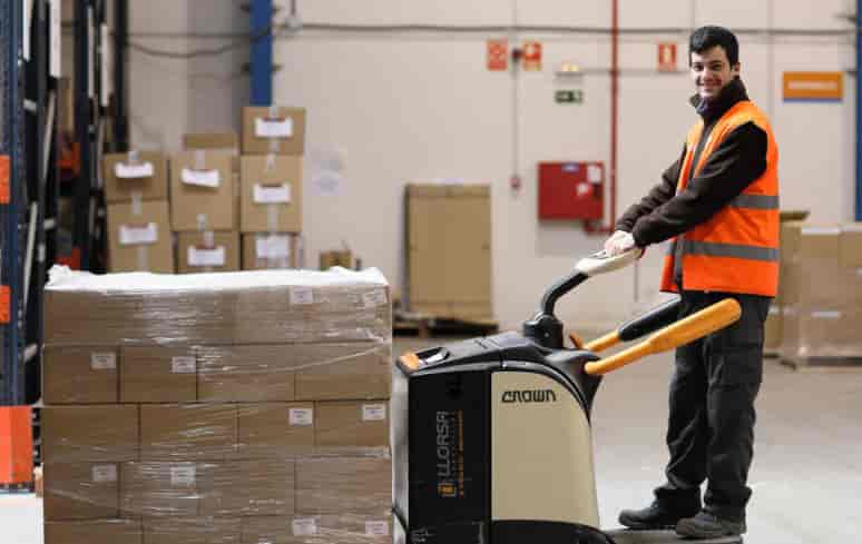 Image 1 of Packaging