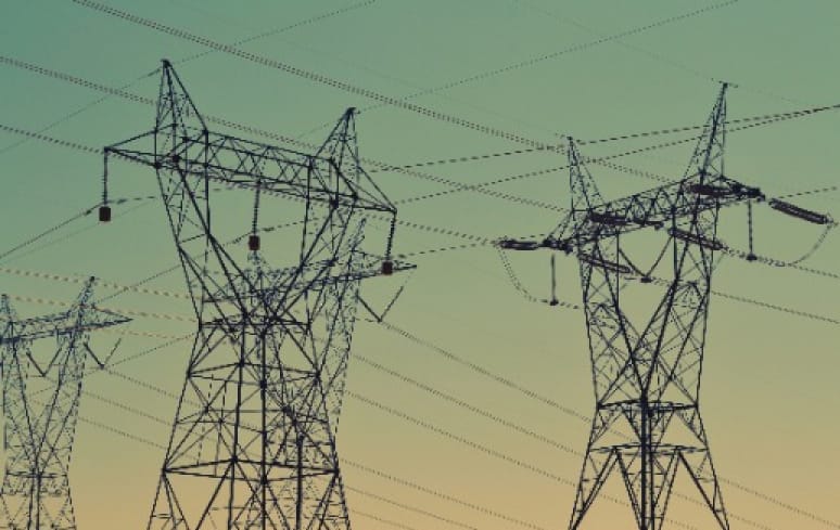Suministros para transmisión y distribución eléctrica de alta, media y baja tensión