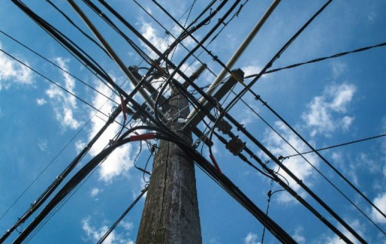 Suministros para transmisión y distribución eléctrica de alta, media y baja tensión