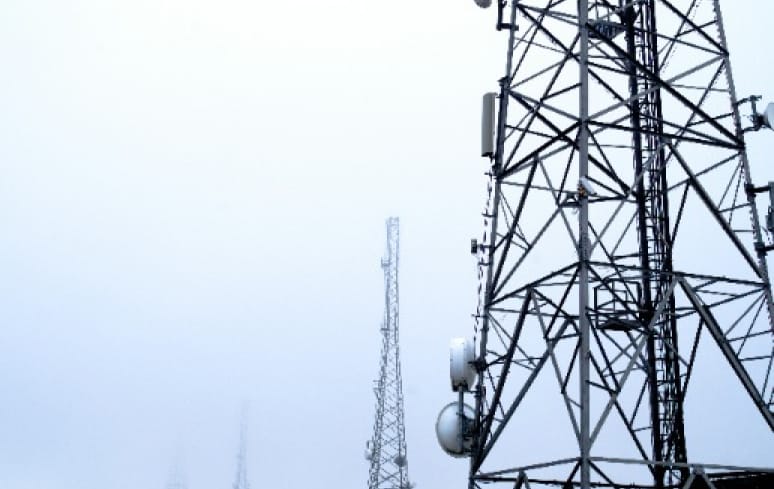 Suministros para plantas exteriores de telecomunicaciones